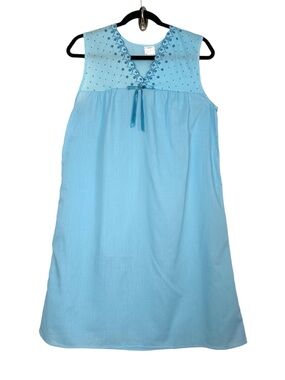 Vintage Scalloped Embroidered Nightgown Floral Bow Coquette Dainty Polka Dot